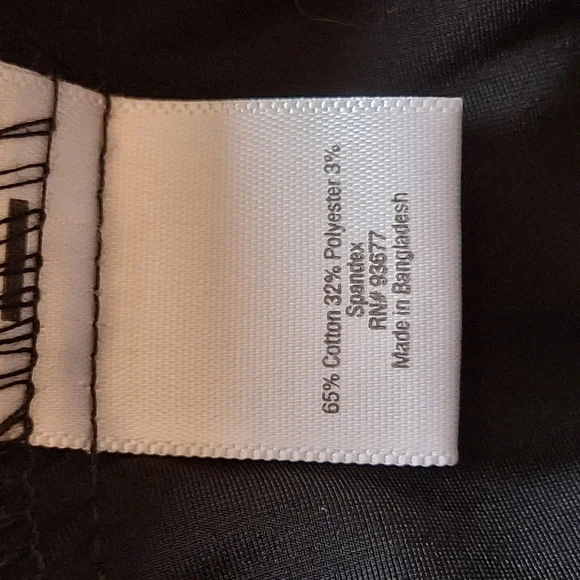 St John's Bay Black Elastic Waistband Capri Pants - Picture 12 of 13